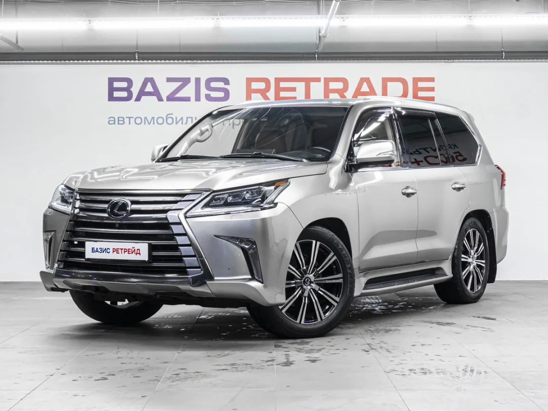 Lexus LX